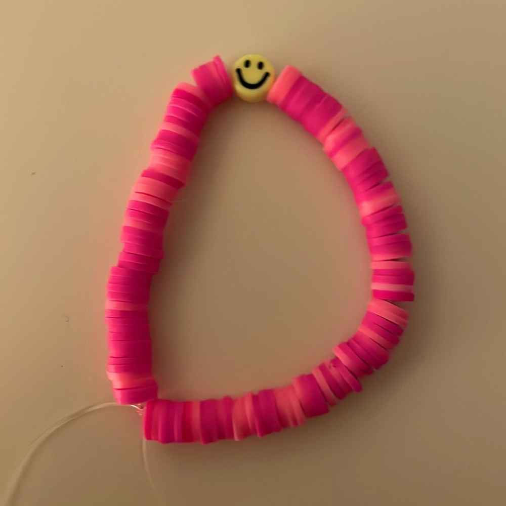 Preppy disc bead bracelet medium length